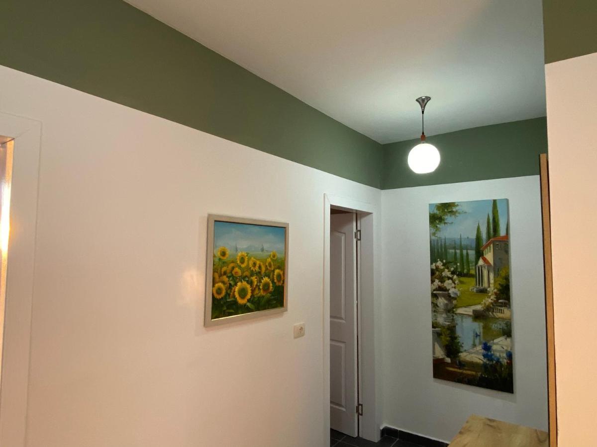 Bellavista Qerret Apartment 1 โกเลม ภายนอก รูปภาพ