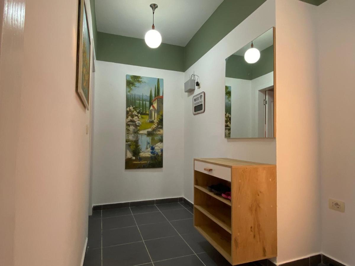 Bellavista Qerret Apartment 1 โกเลม ภายนอก รูปภาพ